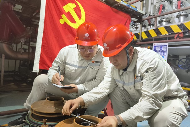 图为汽机专业测量叶轮口环数据_副本